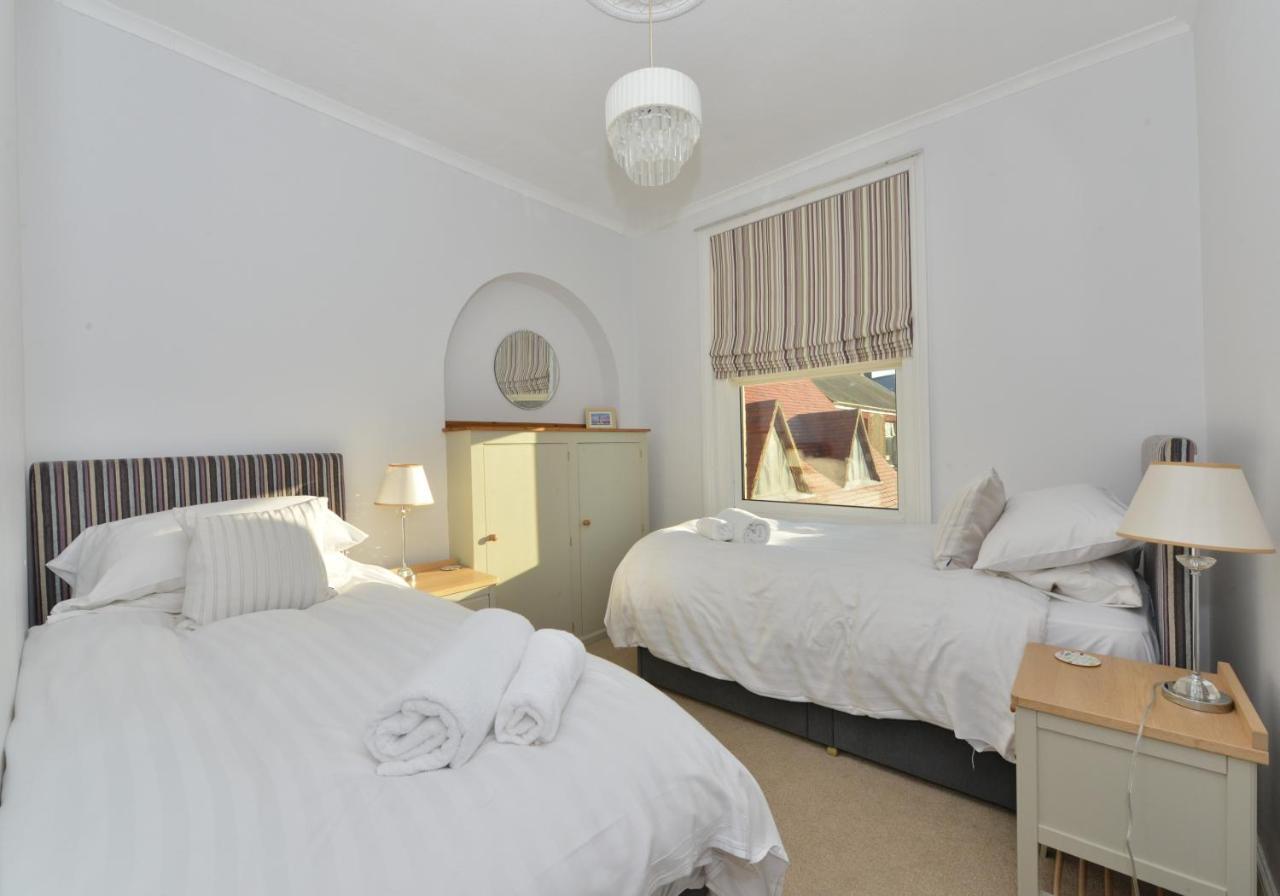 Pier Top Apartment Вентнор Екстериор снимка